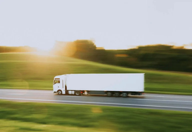How Do Logistics Fleets Manage Fuel